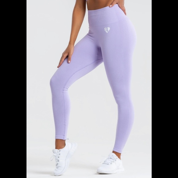 Women’s Best Power seamless outfit. Long sleeve top and matching leggings. - Picture 3 of 3